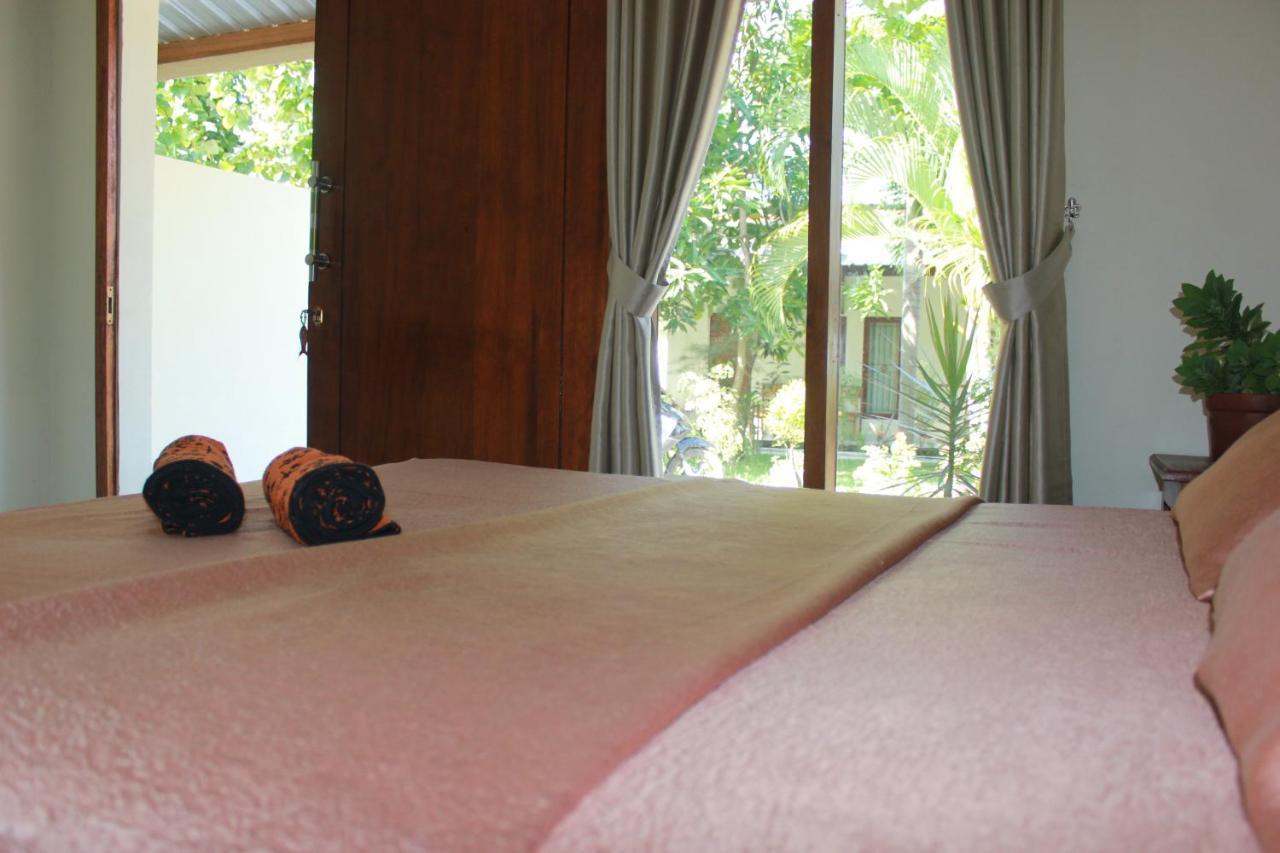 Herry Homestay Kuta  Экстерьер фото