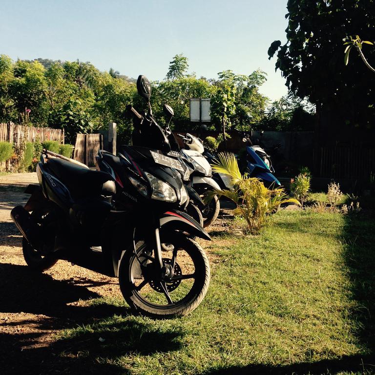 Herry Homestay Kuta  Экстерьер фото