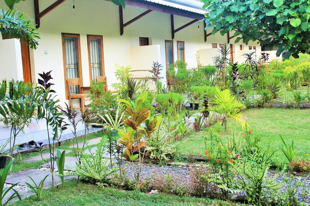 Herry Homestay Kuta  Экстерьер фото